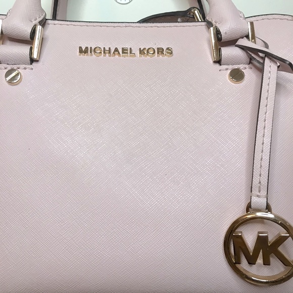 Michael Kors Small Savannah Bag - Picture 4 of 7